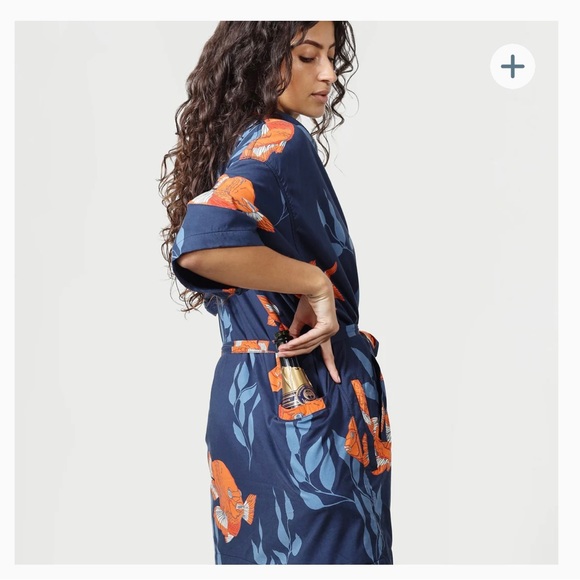 Fantastic Robe XS/S - Picture 2 of 2